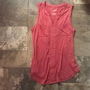 Sleeveless shirt, size small